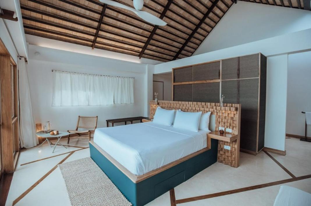 Maison Bukana - King Suite General Luna  Luaran gambar